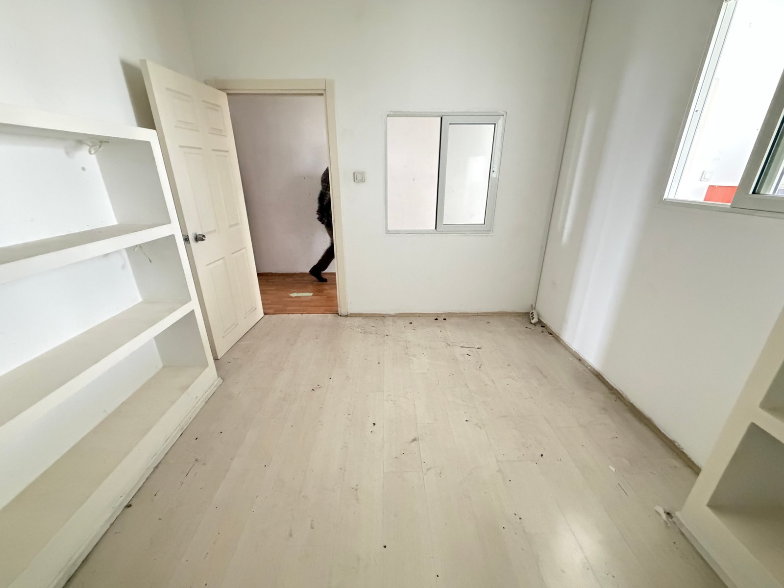 Güngören Sanayi / 350 m² / 3 Bölümden Oluşan Kiralık Atölye – fotoğraf 8