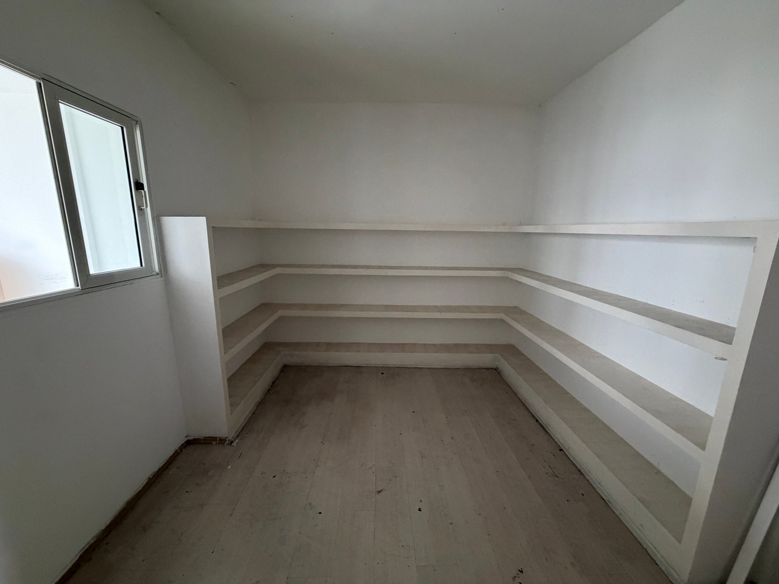 Güngören Sanayi / 350 m² / 3 Bölümden Oluşan Kiralık Atölye – fotoğraf 6