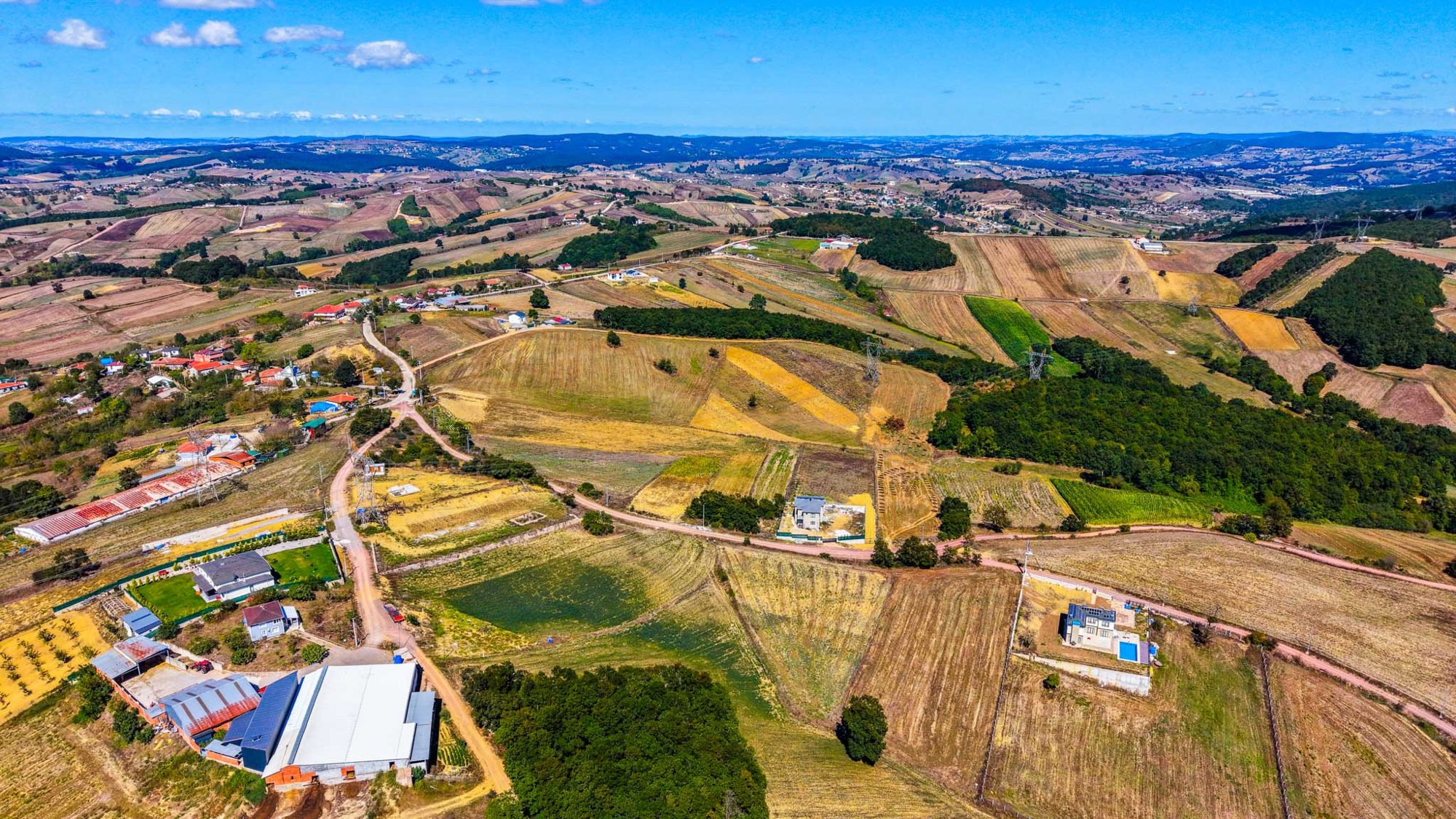Kocaeli-Derince-Geredeli 1473m2 %5 İmarlı Resmi Yollu Tarla – fotoğraf 4
