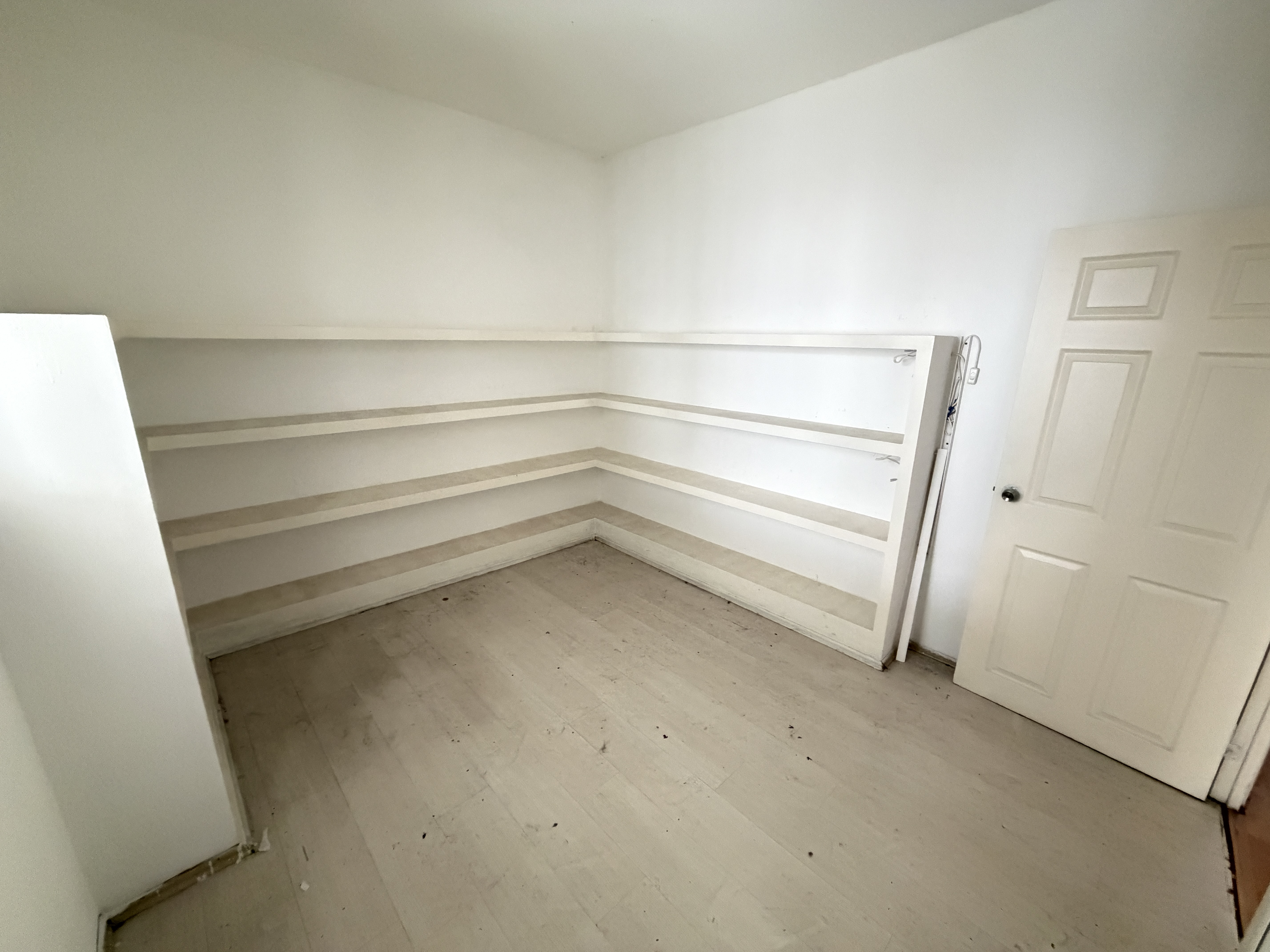 Güngören Sanayi / 350 m² / 3 Bölümden Oluşan Kiralık Atölye